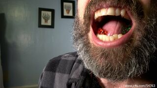 Gummy Hikers and Bearded Giant - (WMV)