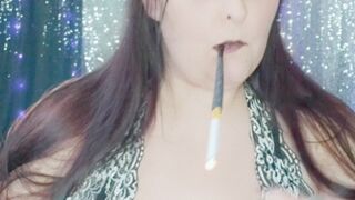 Clips 4 Sale - Nicki Pie smokes with cigarette holder plays with her tits