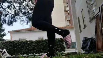 Clips 4 Sale - Beautiful Italian Milf Dirty Slippers In The Garden 1080HD