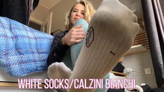 Clips 4 Sale - White Socks, Calzini Bianchi
