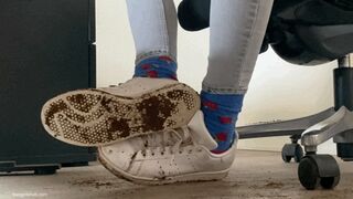 MUDDY WHITE ADIDAS SNEAKERS - MP4 Mobile Version