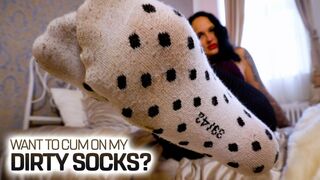 Do you want to cum on my dirty stinky socks? ( Socks Fetish with Lady JoJo ) - FULL HD MP4