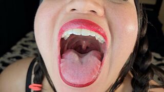 Playing with My Food - Giantess Vore (720)