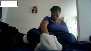 Clips 4 Sale - Mscumlicious84 ask you if your sure you like her feet