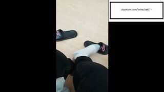 Clips 4 Sale - Mscumlicious84 Itchy Feet waiting at doctor