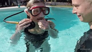 Clips 4 Sale - 475 - We only have one Diving Gear