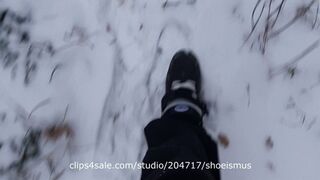 Clips 4 Sale - Walk in the Snow and Crush ice block in Buffaloboots