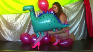 Clips 4 Sale - Dinosaur & Pink Balloons, Ass, Nails, Heels (mkv)