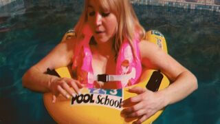 Clips 4 Sale - Alla pop nails two inflatable rings in the pool!!!