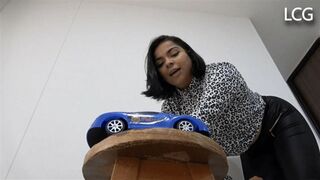 Clips 4 Sale - Penelope Humiliates And Crushes Blue Car