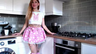 Clips 4 Sale - How To Be The Perfect Sissy Housewife
