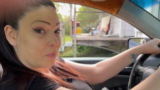 Clips 4 Sale - KAMMIESOLES Back with VERY Stinky Feet Peeling out through Second Gear