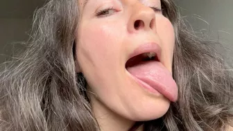 Everything porn video – Clips 4 Sale - Very Wet And Flexible Tongue Wmv