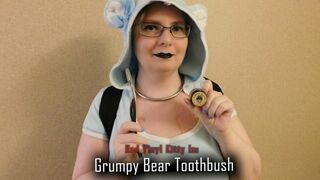 Grumpy Bear Toothbrushing