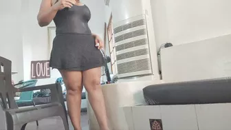 Clips 4 Sale - Mia Soles Pointed Toes On Flip Flops