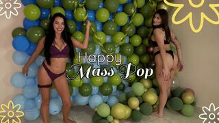Dani & Kathy Mass Pop Balloon Wall - 4K