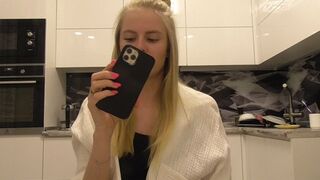 Clips 4 Sale - HICCUPS IN THE KITCHEN!AVI