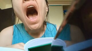 Clips 4 Sale - yawn and read boooks