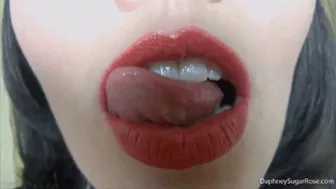 Clips 4 Sale - * 854x480p * Sacrifice Yourself To My Mouth ( Vore Giantess ) - Mp4
