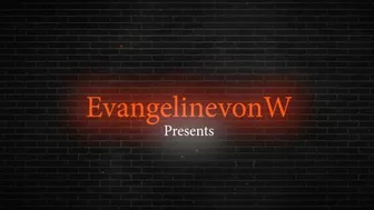 Clips 4 Sale - The Waitress Is Mesmerized To Solo Masturbate