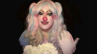 Clips 4 Sale - Clown GIrl's Wet & Messy Pie Time