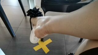 Clips 4 Sale - Exciting Italian woman's feet in a public bar full of people 4K