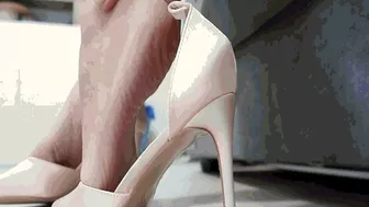 Clips 4 Sale - Severe Heel Pain AVI(1920*1080)HD