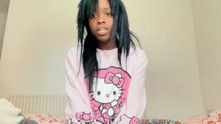 Clips 4 Sale - Sneezing in pink