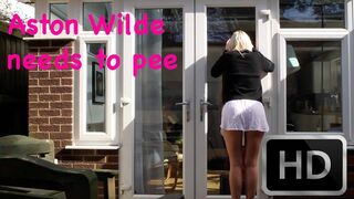 Clips 4 Sale - Aston Wilde needs to pee
