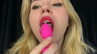Clips 4 Sale - I Turned You Into Butt Plug And Tongue Massage