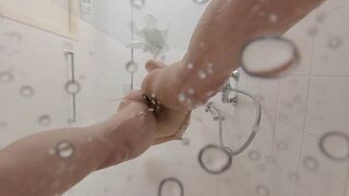 Clips 4 Sale - Showering with Runa 4K version VR360