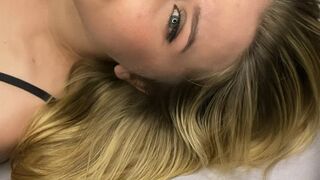 Clips 4 Sale - moaning giant woman with cum countdown at the end