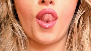 Clips 4 Sale - Glossy Lip Licks (HD) WMV