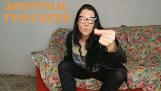 Clips 4 Sale - DICK RATING: I VALUE AND HUMBLE YOUR USELESS COCK