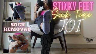 Clips 4 Sale - Stinky Feet Sock Tease JOI