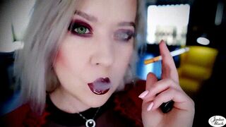 Clips 4 Sale - Two close-up Lucky Strikes with glossy bordeaux lips [1080p, mp4]