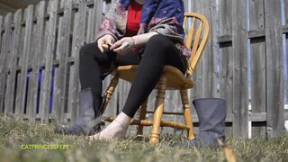 Clips 4 Sale - milf taking off boots, pulling on nylon socks, backyard spying, foot fetish