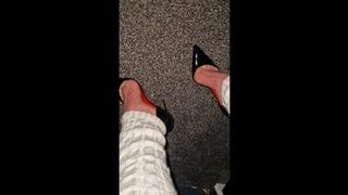 Clips 4 Sale - Showing off my super sexy high heels and leg warmers