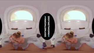 Russian VR Bombshell Liza Billberry provides best POV Massage