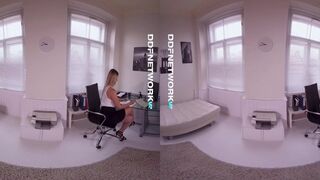 Hot VR Sex Doctor Amaris Masturbates in Immersive POV Clinic Examination