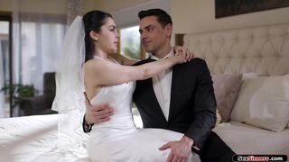 Busty bride anal cheats on wedding day
