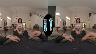 WETVR Helpful Nanny Fucks Big Dick in her first VR Porn