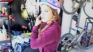 Teen topanga masturbates in her garage