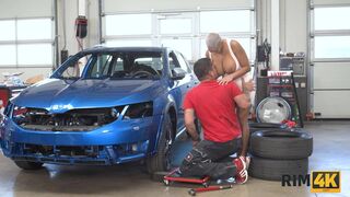 RIM4K. Busty Mature Blonde Distracts Local Auto Services Worker with Rimming