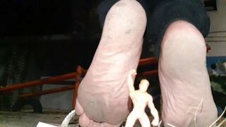 Giantess unaware Steps on tiny shrunken stepson Giantess Stepmom unaware foot crush