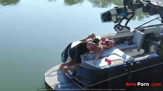 Milf Getting Her Pussy Licked On A Boat In The Middle Of The Lake