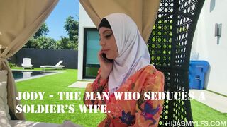 Hijab hotwife cheating with the handyman