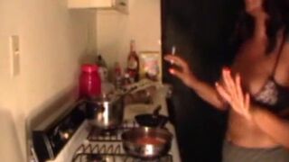 Naked Cooking # : Nilou Achtland