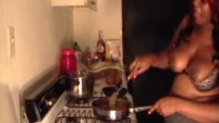 Naked Cooking # : Nilou Achtland