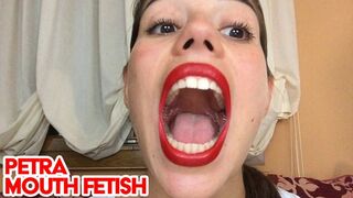Petra mouth fetish - HD